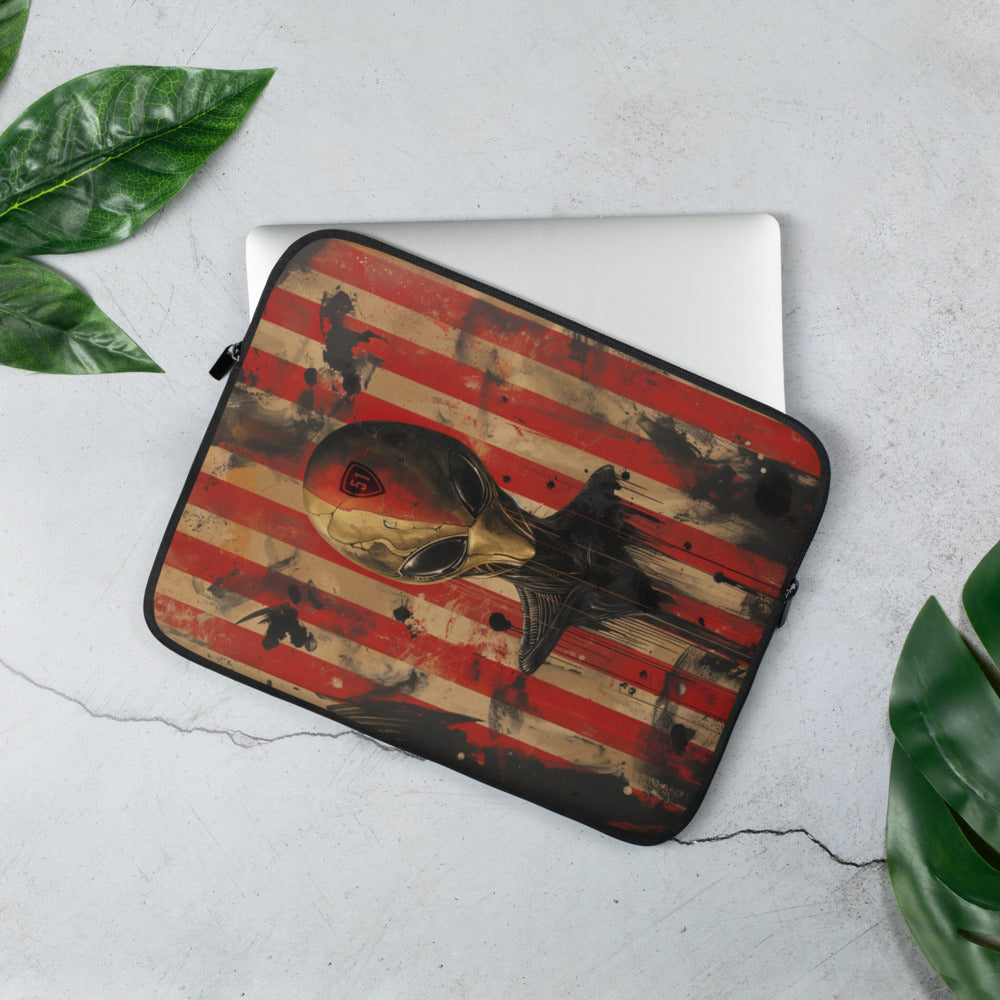 Alien Grunge Crackle Laptop Sleeve